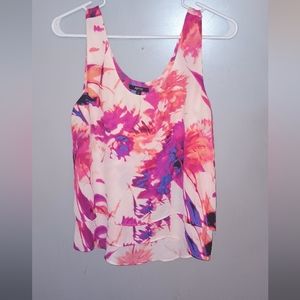 Ladies Top. APT. 9 Brand. Size S.